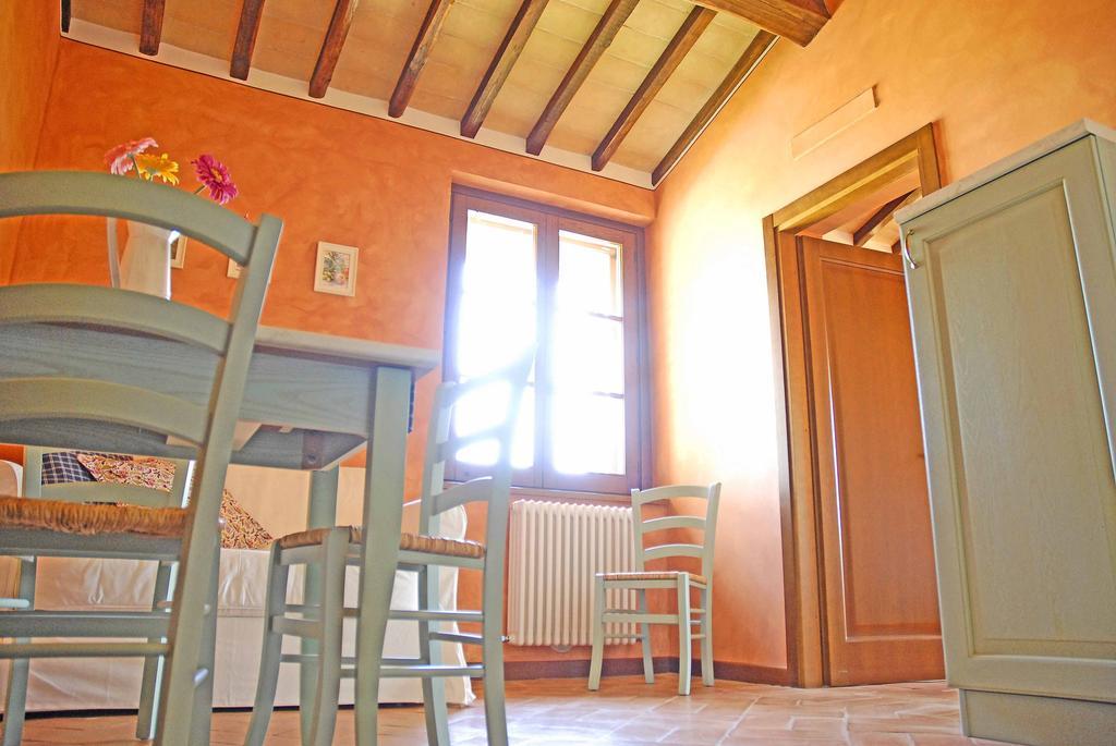 Penzion Casale San Rufino D'Arce Assisi Exteriér fotografie